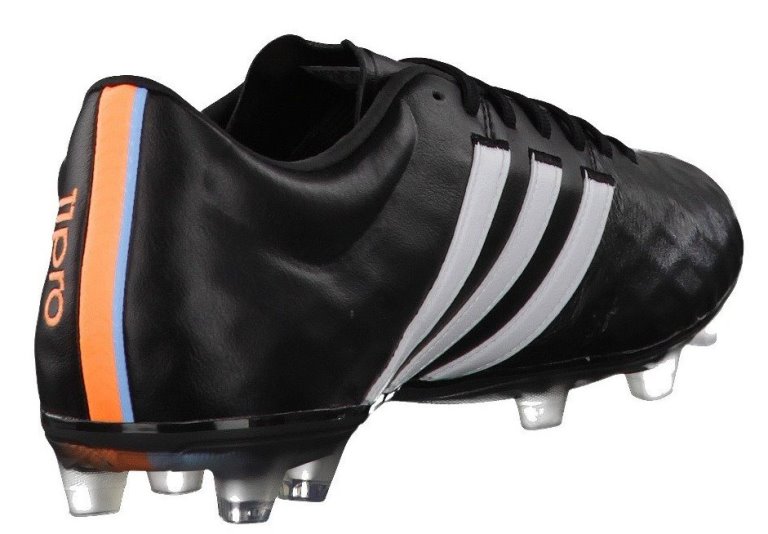 scarpe da calcio adidas pelle